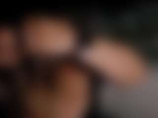Live cam show with Foxxy-Lady - Blonde Hair Middle Aged on iamadamtest123.com