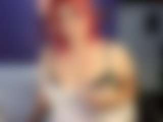olisunny MILF webcam performer live streaming