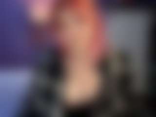 olisunny MILF webcam performer live streaming