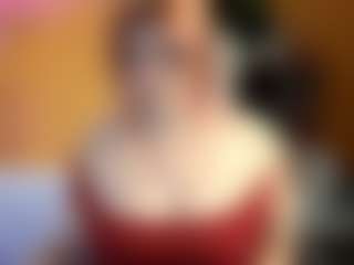 olisunny MILF webcam performer live streaming