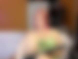 Live cam show with olisunny - Blonde Hair on CamwithHer
