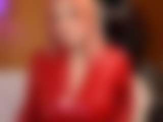 Live cam show with olisunny - Blonde Hair Curvy on xDating