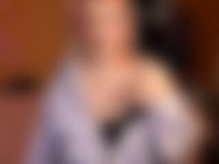 olisunny MILF webcam performer live streaming