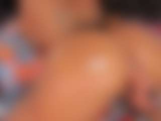 lanadellsolehot18 MILF webcam performer live streaming