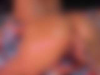 Live cam show with lanadellsolehot18 - Fuck Machine on Mixed Magazine Live