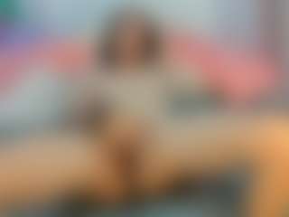 Live cam show with Mariangel-3 - Skinny on AdultVida.com