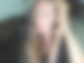 Live cam show with maryjannexx - Small Ass on Camming Site