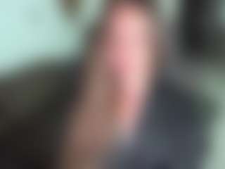 Live cam show with maryjannexx - Bedroom Brown Hair on intimatelivegirls.com