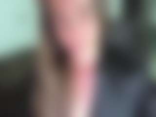 Live cam show with maryjannexx - Amateur Brown Hair on hotwifechat.live