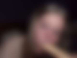 Mrs. Sparkles's Live Sex Cam Show
