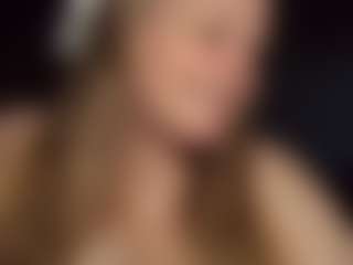 Mrs. Sparkles's Live Sex Cam Show