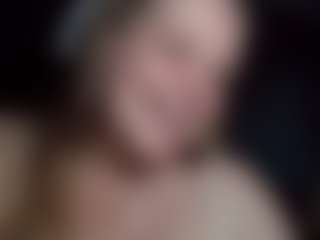 Mrs. Sparkles's Live Sex Cam Show