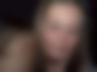 Mrs. Sparkles's Live Sex Cam Show