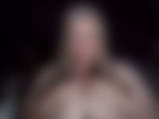 Live cam show with Mrs. Sparkles - Fingering MILF on Milfs Live