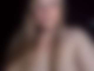Mrs. Sparkles's Live Sex Cam Show