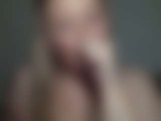 Mrs. Sparkles's Live Sex Cam Show