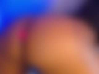 Live cam show with VictoriiaHill - Fuck Machine on Camsoda