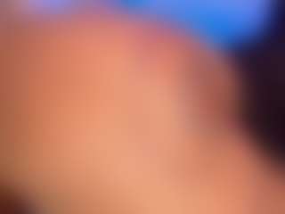 Live cam show with VictoriiaHill - Milk on testsause.com