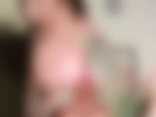 Live cam show with maeve-ds - Black Blowjob on Chatstar