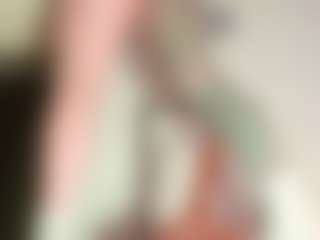 Live cam show with maeve-ds - Solo on AdultVida.com