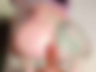 Live cam show with maeve-ds - Dildo Or Vibrator on Camsoda Late Night