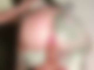 Live cam show with maeve-ds - Facial Piercings on Soda Cam