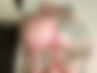 Live cam show with maeve-ds - Brown Eyes Lovense on Camming Site