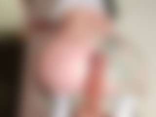 Live cam show with maeve-ds - Skinny Teen (18+) on Milfs Live