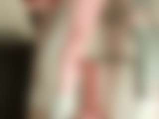 Live cam show with maeve-ds - Brown Eyes Big Tits on Camsoda