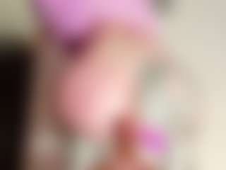 Live cam show with maeve-ds - Anal Teen (18+) on Gym Cam Girls