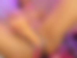 Live cam show with Melany Mendoza - Skinny on camtv