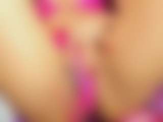 Melany Mendoza's Live Sex Cam Show