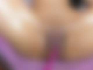 Melany Mendoza's Live Sex Cam Show