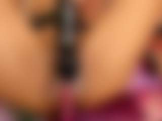Melany Mendoza's Live Sex Cam Show