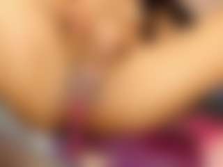 Melany Mendoza's Live Sex Cam Show