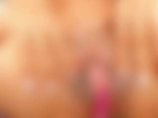 Melany Mendoza's Live Sex Cam Show