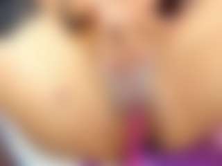 Melany Mendoza's Live Sex Cam Show