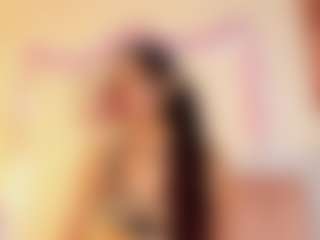 Melany Mendoza MILF webcam performer live streaming