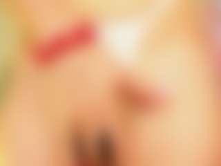 Live cam show with Melany Mendoza - Latina on Milf Play | colombia
