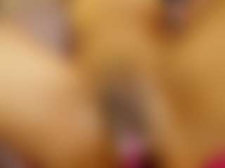Live cam show with Melany Mendoza - Thin on Camsoda