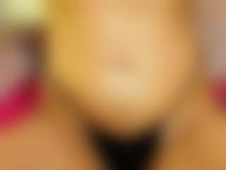Melany Mendoza's Live Sex Cam Show