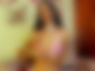Live cam show with Melany Mendoza - Solo on CamwithHer