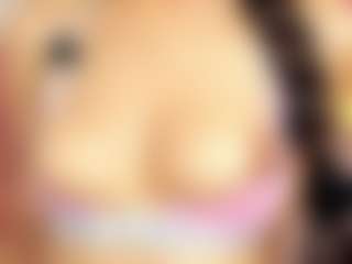 Live cam show with Melany Mendoza - Skinny on Milfs Live