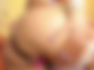 Melany Mendoza's Live Sex Cam Show