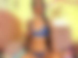Performer in webcam MILF Melany Mendoza in streaming live