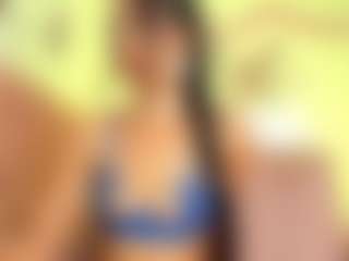Live cam show with Melany Mendoza - Public MILF on Camsoda