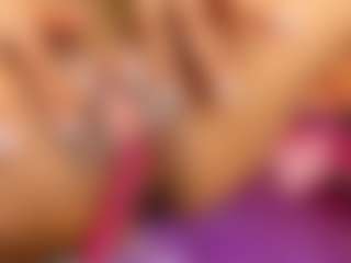 Melany Mendoza's Live Sex Cam Show