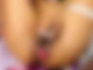 Melany Mendoza's Live Sex Cam Show