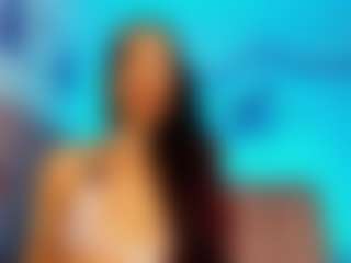 Live cam show with Melany Mendoza - Skinny MILF on Camsoda