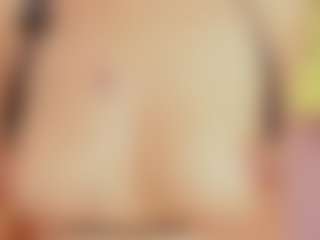 Live cam show with Melany Mendoza - Lovense Middle Aged on Stripli.com